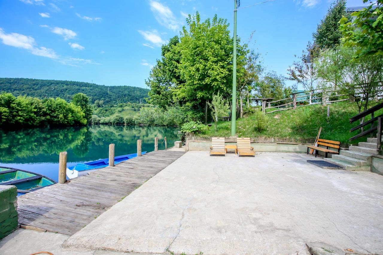 Apartments River Una 2 Bihać Exteriör bild