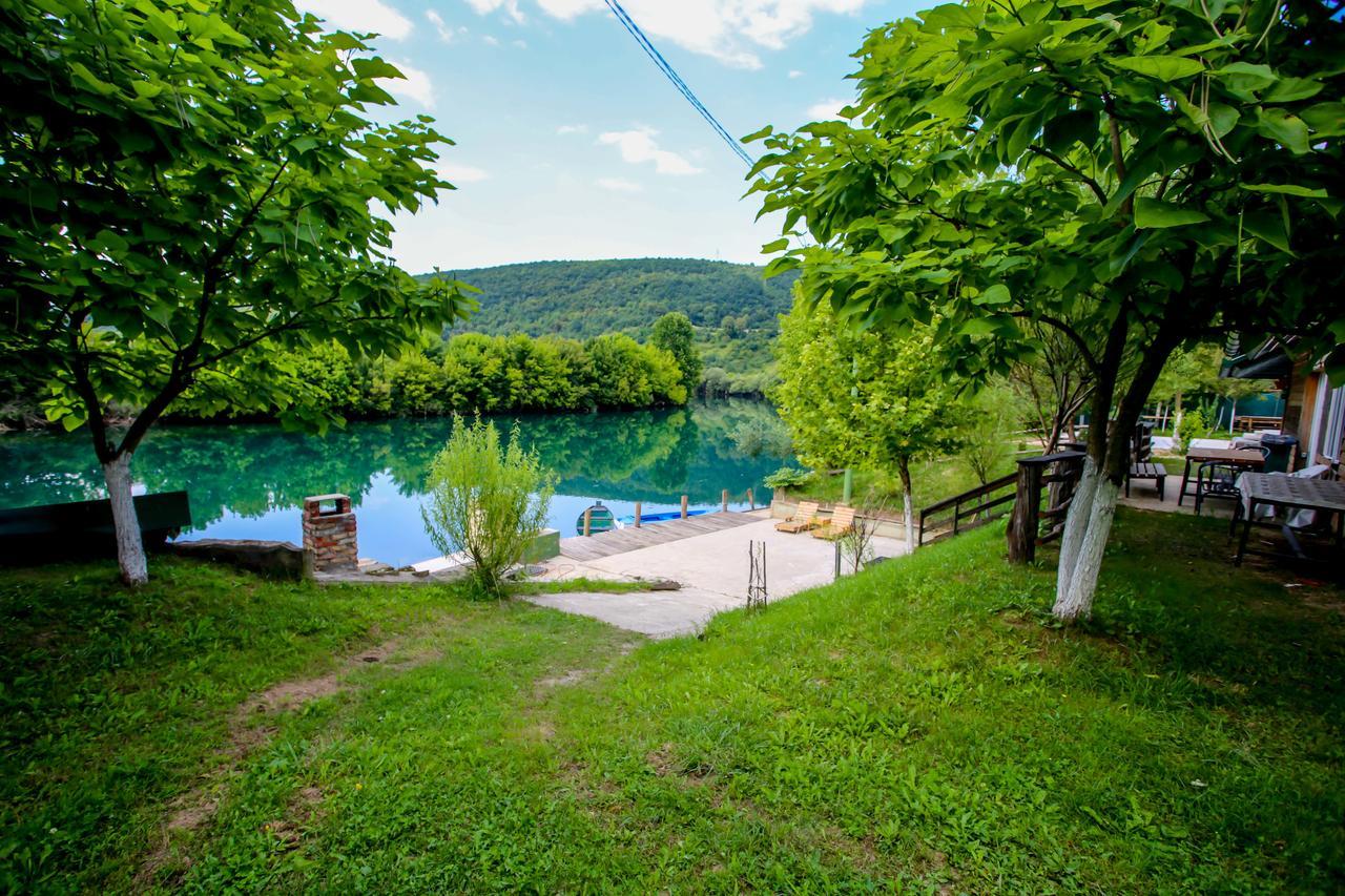 Apartments River Una 2 Bihać Exteriör bild
