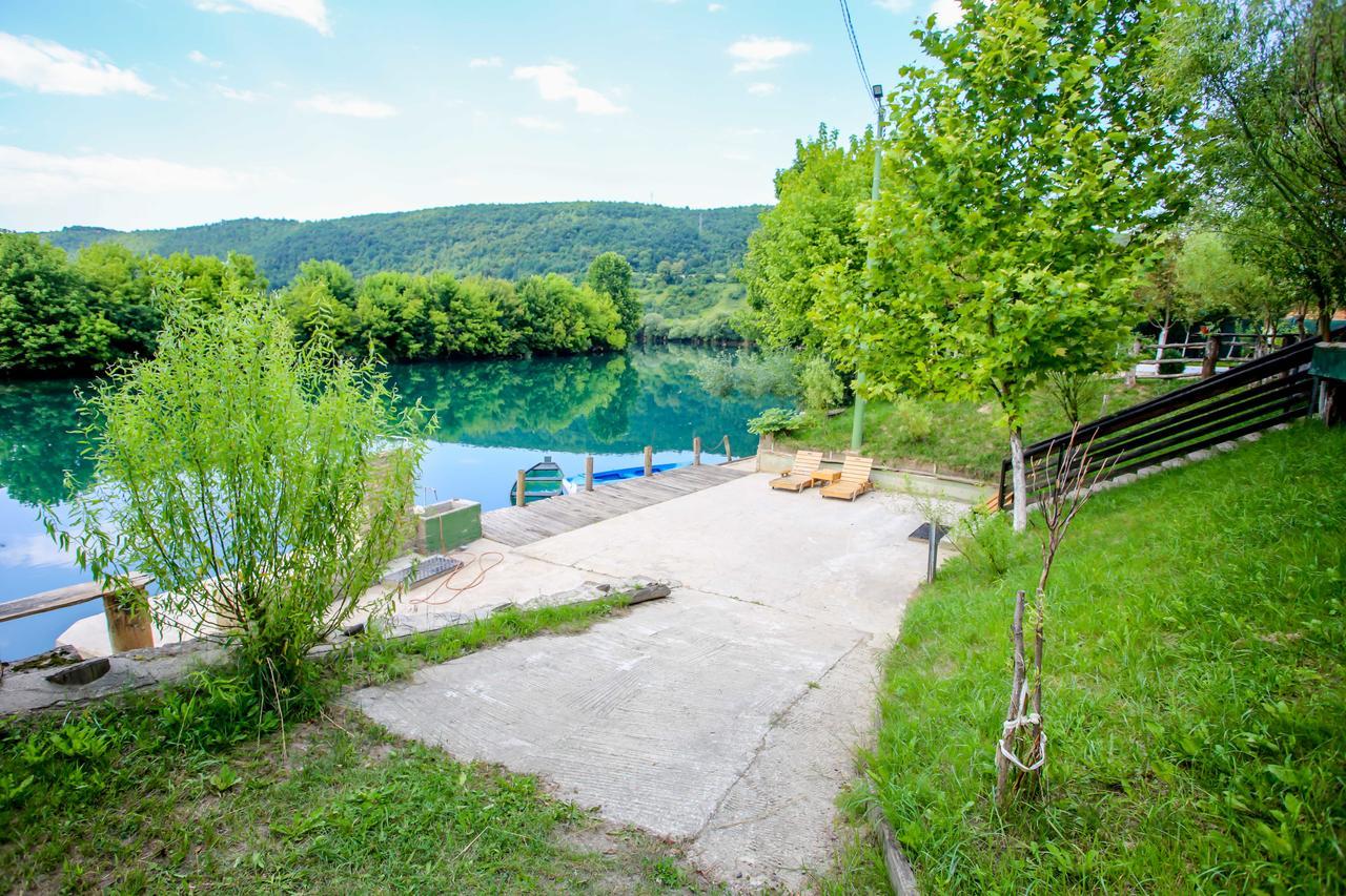 Apartments River Una 2 Bihać Exteriör bild